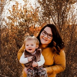 Meet your Posher, Kayla